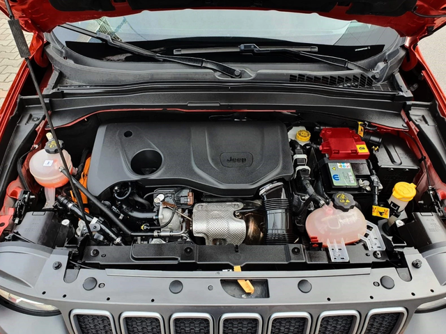 Jeep Renegade 1.3 Plug-in Hybrid 4x4 Automatic - автомобили, коли, обяви за нови и употребявани 14