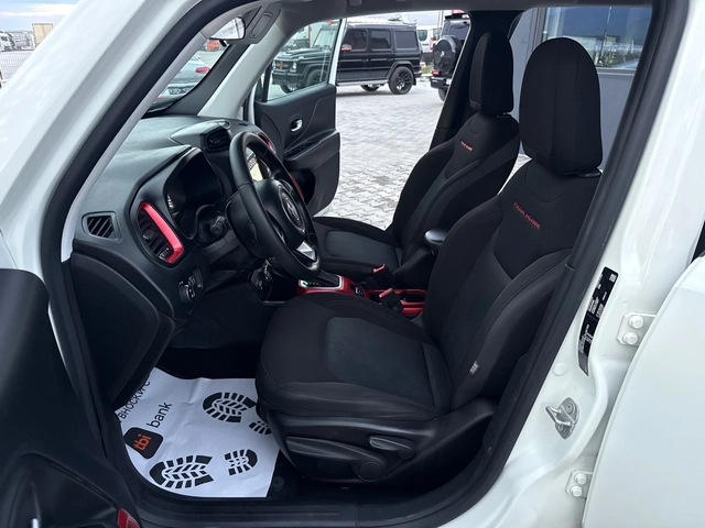 Jeep Renegade 2.0 m.jet 4х4 Собствен лизинг !!! - автомобили, коли, обяви за нови и употребявани 9