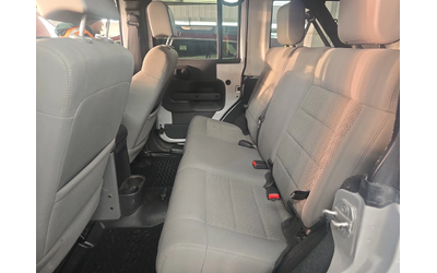 Jeep Wrangler SAHARA* ДЪЛГА БАЗА* РЪЧКА - автомобили, коли, обяви за нови и употребявани 13