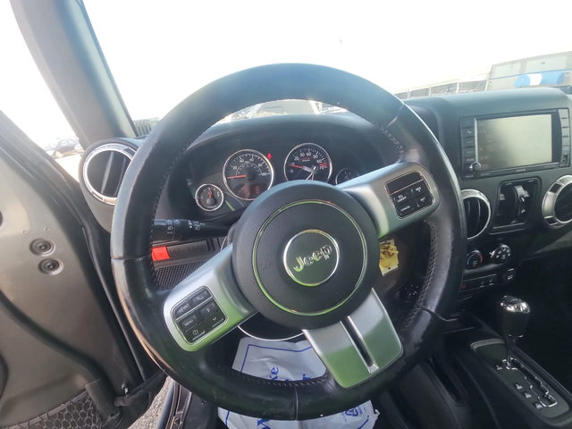 Jeep Wrangler 2016* HARK ROCK EDITION* ДЪЛГА БАЗА* 3.6* ALPINE - автомобили, коли, обяви за нови и употребявани 5