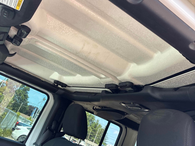 Jeep Wrangler 2.0L 4cyl 4WD - автомобили, коли, обяви за нови и употребявани 11