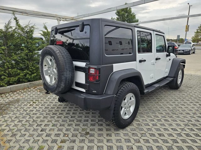 Jeep Wrangler 3.6i-290kc= АВТОМАТ= ДЪЛГА БАЗА= КЛИМАТИК - автомобили, коли, обяви за нови и употребявани 2