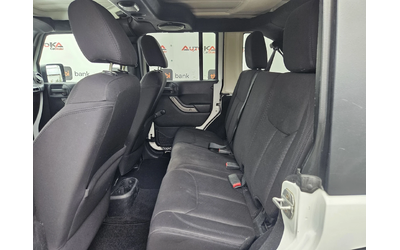 Jeep Wrangler 3.6i-290kc= АВТОМАТ= ДЪЛГА БАЗА= КЛИМАТИК - автомобили, коли, обяви за нови и употребявани 8