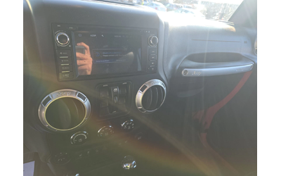 Jeep Wrangler Unlimited Rubicon Hard Rock Edition - автомобили, коли, обяви за нови и употребявани 10