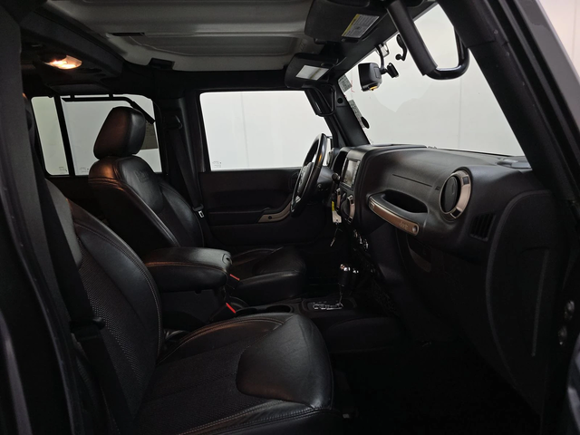 Jeep Wrangler Unlimited 75th Anniversary Edition - автомобили, коли, обяви за нови и употребявани 10