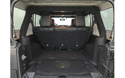 Jeep Wrangler Unlimited 75th Anniversary Edition - автомобили, коли, обяви за нови и употребявани 13