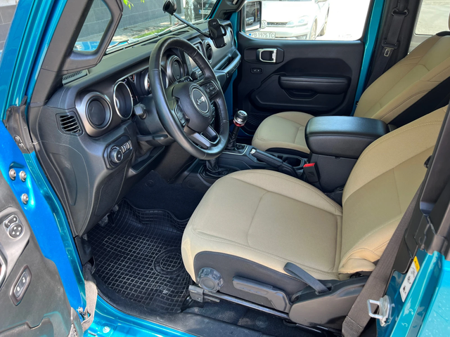Jeep Wrangler 3.6 V6 Sport - автомобили, коли, обяви за нови и употребявани 8