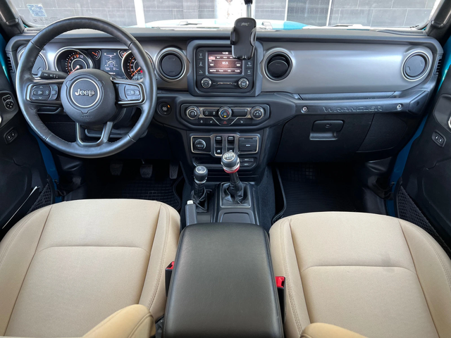 Jeep Wrangler 3.6 V6 Sport - автомобили, коли, обяви за нови и употребявани 9