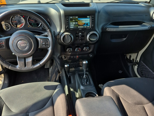 Jeep WRANGLER 3.6L 6cyl 4WD - автомобили, коли, обяви за нови и употребявани 9