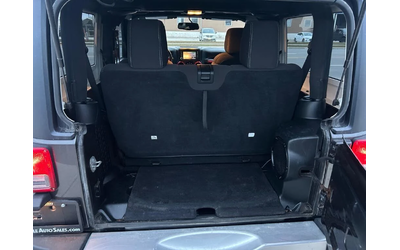 Jeep Wrangler Sahara 4WD - автомобили, коли, обяви за нови и употребявани 14