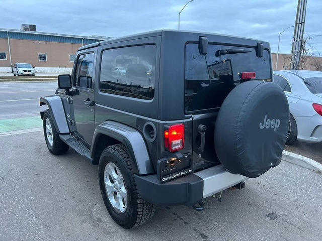 Jeep Wrangler Sahara 4WD - автомобили, коли, обяви за нови и употребявани 5