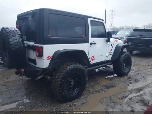 Jeep Wrangler SPORT - автомобили, коли, обяви за нови и употребявани 11