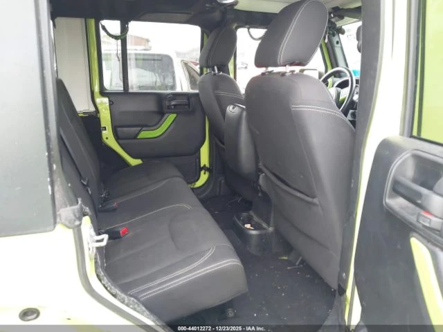 Jeep Wrangler UNLIMITED SAHARA - автомобили, коли, обяви за нови и употребявани 7