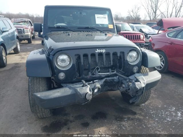 Jeep Wrangler UNLIMITED SAHARA - автомобили, коли, обяви за нови и употребявани 5