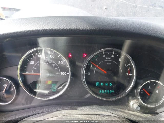 Jeep Wrangler UNLIMITED SAHARA - автомобили, коли, обяви за нови и употребявани 6