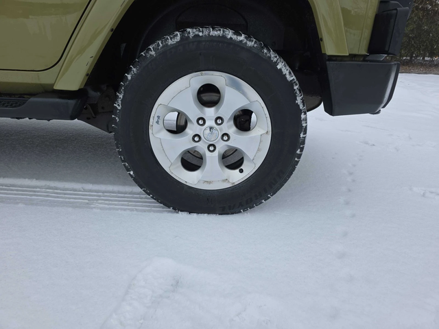 Jeep Wrangler Unlimited Sahara С РЕГИСТРАЦИЯ & АВТО КРЕДИТ - автомобили, коли, обяви за нови и употребявани 6