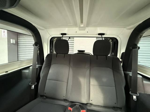 Jeep Wrangler 2.0TURBO| SPORT| РЕАЛНИ КМ!| КАСКО - автомобили, коли, обяви за нови и употребявани 9