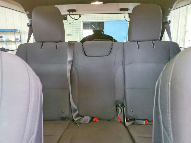 Jeep Wrangler 3.6* UNLIMITED SPORT* РЕАЛНИ КМ - автомобили, коли, обяви за нови и употребявани 8