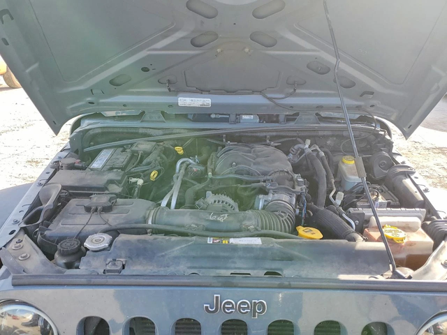 Jeep Wrangler 3.6* SPORT* ПЕРФЕКТЕН - автомобили, коли, обяви за нови и употребявани 10