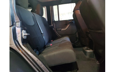 Jeep Wrangler 3.6* UNLIMITED SPORT* РЕАЛНИ КМ - автомобили, коли, обяви за нови и употребявани 9