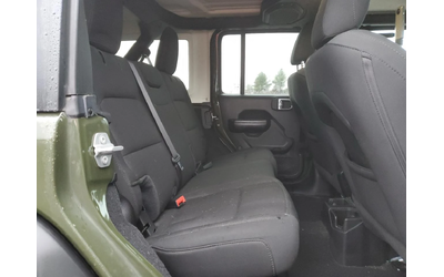 Jeep Wrangler 3.6* UNLIMITED SPORT* РЕАЛНИ КМ - автомобили, коли, обяви за нови и употребявани 8