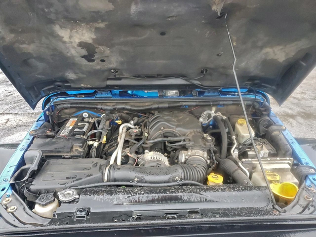 Jeep Wrangler 3.6* UNLIMITED SPORT* РЕАЛНИ КМ* ФИКСИРАНА ЦЕНА! - автомобили, коли, обяви за нови и употребявани 10