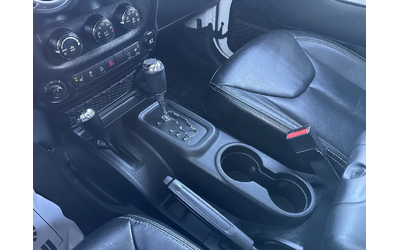 Jeep Wrangler SAHARA| ДЪЛГА БАЗА| КОЖА| V6| BRIDGESTONE| - автомобили, коли, обяви за нови и употребявани 9