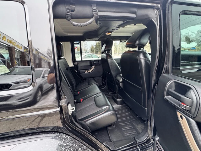 Jeep Wrangler Sahara 75th Anniversary 4WD| CARFAX| КРАЙНА ЦЕНА - автомобили, коли, обяви за нови и употребявани 13