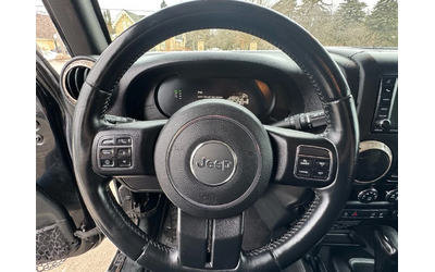 Jeep Wrangler Sahara 75th Anniversary 4WD| CARFAX| КРАЙНА ЦЕНА - автомобили, коли, обяви за нови и употребявани 6