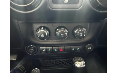 Jeep Wrangler - автомобили, коли, обяви за нови и употребявани 13