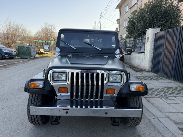 Jeep Wrangler 4.0 AVTOMAT KLIMA - автомобили, коли, обяви за нови и употребявани 0