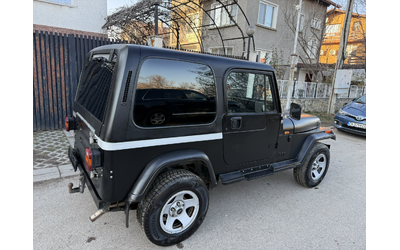 Jeep Wrangler 4.0 AVTOMAT KLIMA - автомобили, коли, обяви за нови и употребявани 8