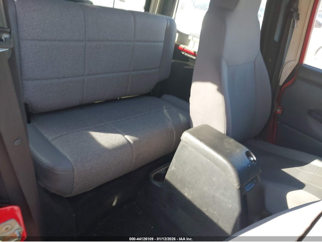 Jeep Wrangler 4.0L I-6 190HP 4X4 Drive - автомобили, коли, обяви за нови и употребявани 7
