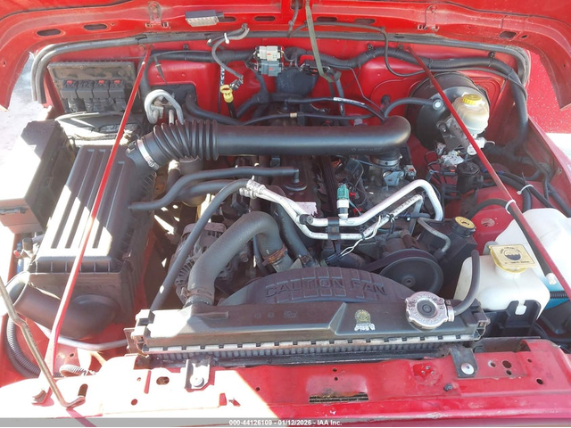 Jeep Wrangler 4.0L I-6 190HP 4X4 Drive - автомобили, коли, обяви за нови и употребявани 9