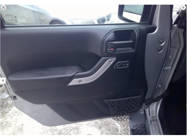 Jeep Wrangler UNLIMITED* SAHARA* 3.6* V6* - автомобили, коли, обяви за нови и употребявани 9