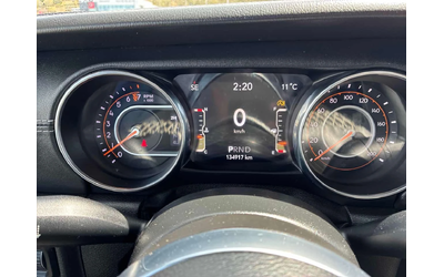 Jeep Wrangler * Sahara * CARFAX * Подгреви * Keyless - автомобили, коли, обяви за нови и употребявани 7