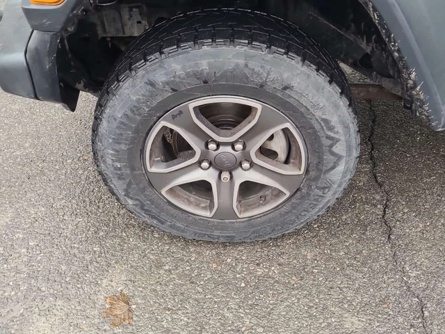 Jeep Wrangler SPORT S/CARFAX/ - автомобили, коли, обяви за нови и употребявани 13