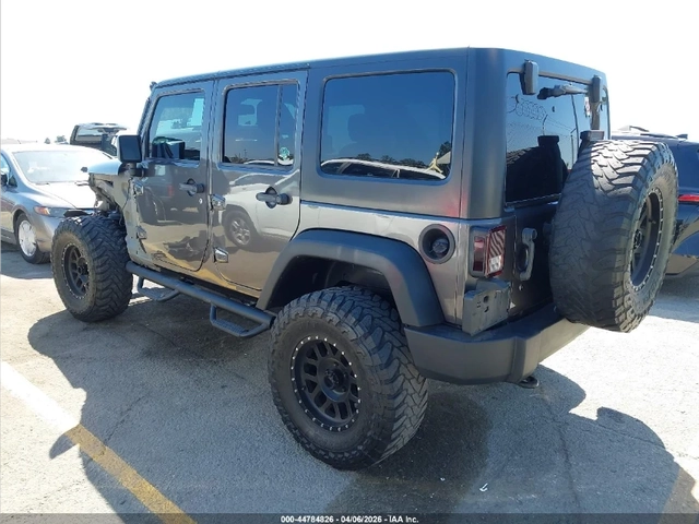 Jeep Wrangler UNLIMITED SPORT 4X4 - автомобили, коли, обяви за нови и употребявани 3