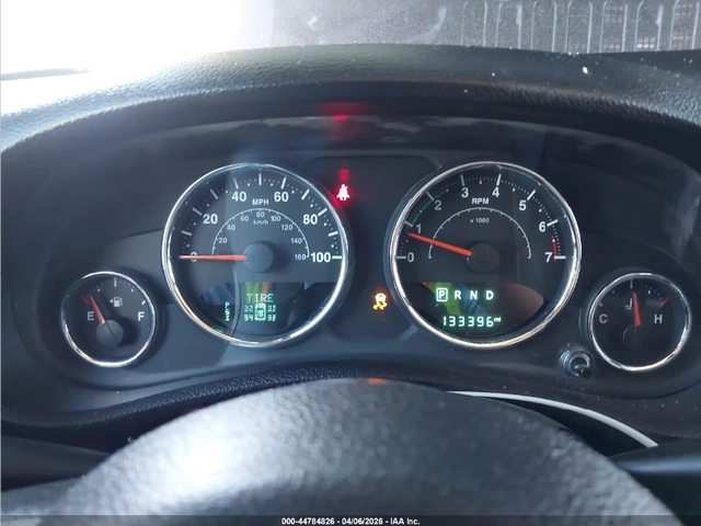 Jeep Wrangler UNLIMITED SPORT 4X4 - автомобили, коли, обяви за нови и употребявани 7
