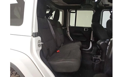 Jeep Wrangler xUnlimited Sahara 4x4 - автомобили, коли, обяви за нови и употребявани 9