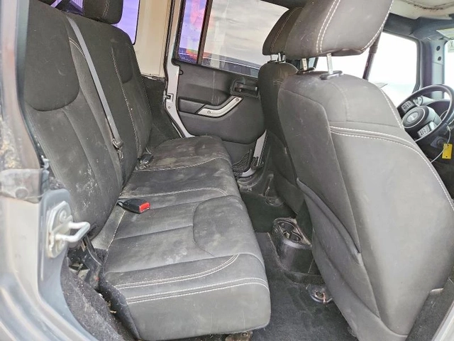 Jeep Wrangler UNLIMITED RUBICON - автомобили, коли, обяви за нови и употребявани 9