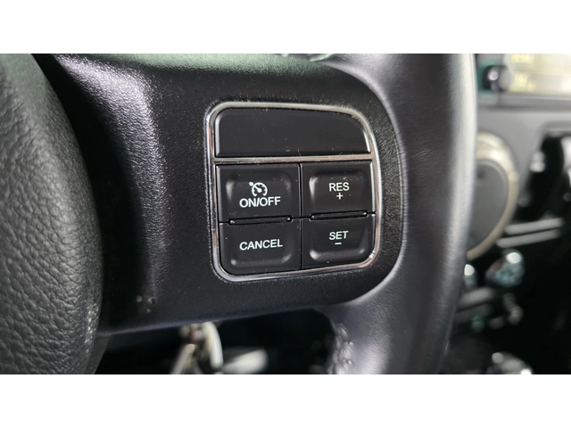 Jeep Wrangler 75TH SPECIAL EDITION* КАТО НОВ* КРАЙНА ЦЕНА - автомобили, коли, обяви за нови и употребявани 12