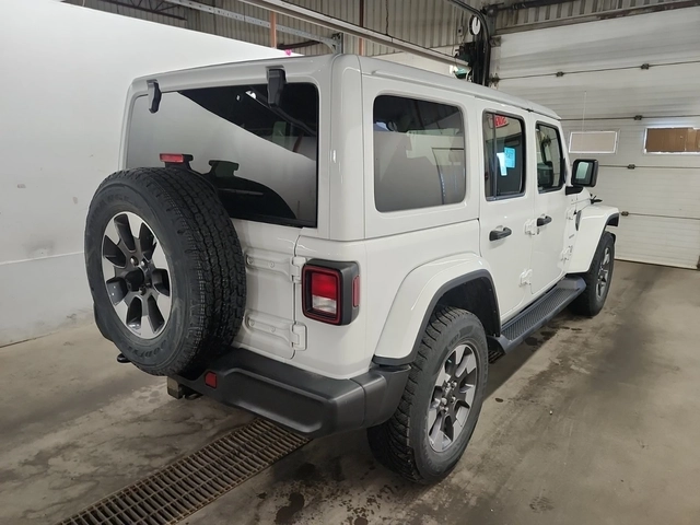 Jeep Wrangler SAHARA 4WD * * CARFAX * * АВТО КРЕДИТ * * - автомобили, коли, обяви за нови и употребявани 2