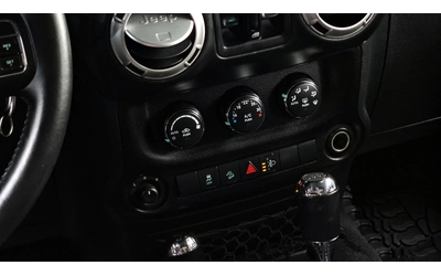 Jeep Wrangler RUBIKON* PENTASTAR* ROCK TRACK* КРАЙНА ЦЕНА - автомобили, коли, обяви за нови и употребявани 11