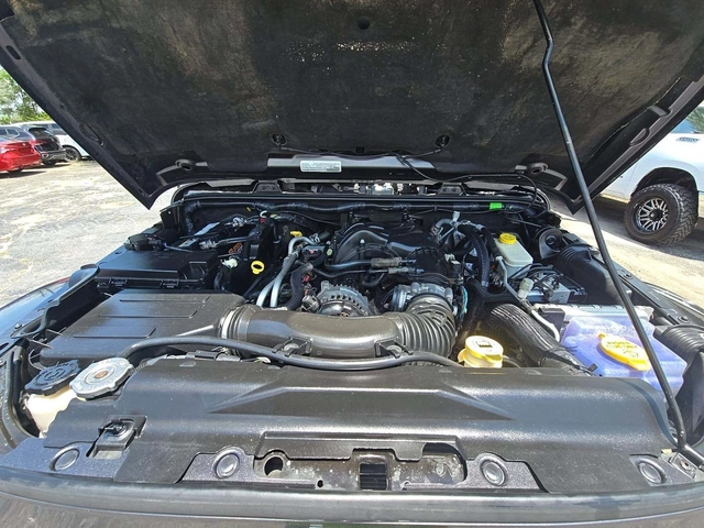Jeep Wrangler SAHARA - автомобили, коли, обяви за нови и употребявани 13