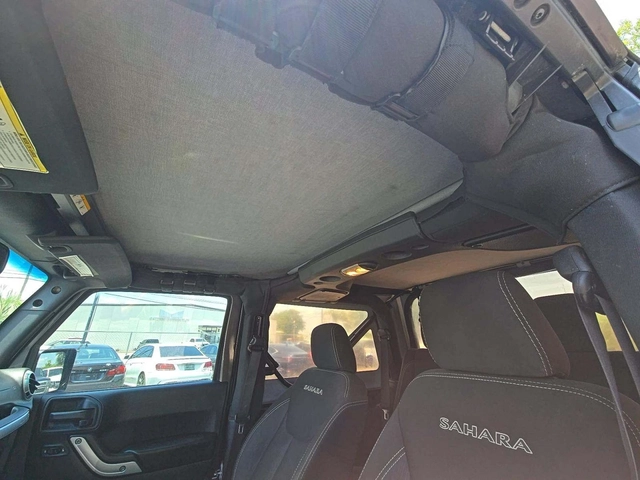 Jeep Wrangler SAHARA - автомобили, коли, обяви за нови и употребявани 8