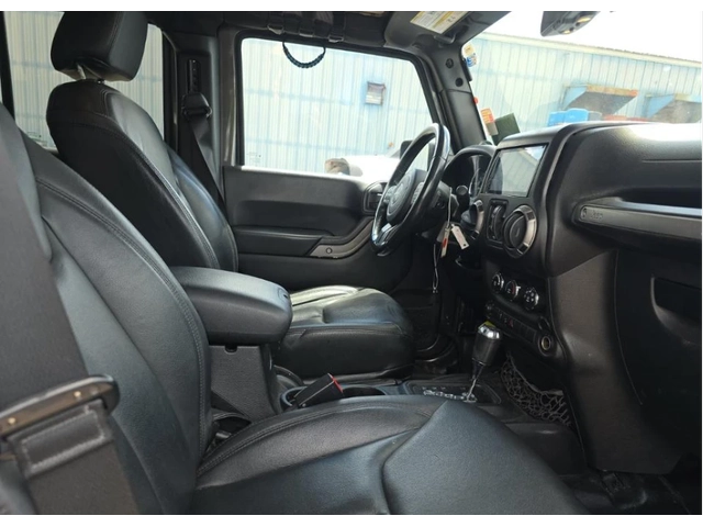 Jeep Wrangler Unlimited Sport - автомобили, коли, обяви за нови и употребявани 7
