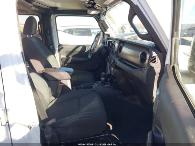 Jeep Wrangler UNLIMITED SPORT S 4X4 - автомобили, коли, обяви за нови и употребявани 9