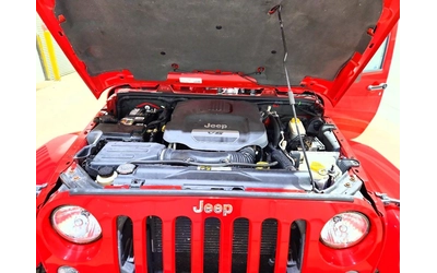 Jeep Wrangler UNLIMITED SAHARA - автомобили, коли, обяви за нови и употребявани 10