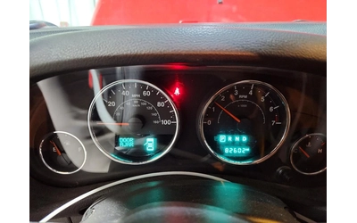 Jeep Wrangler UNLIMITED SAHARA - автомобили, коли, обяви за нови и употребявани 8